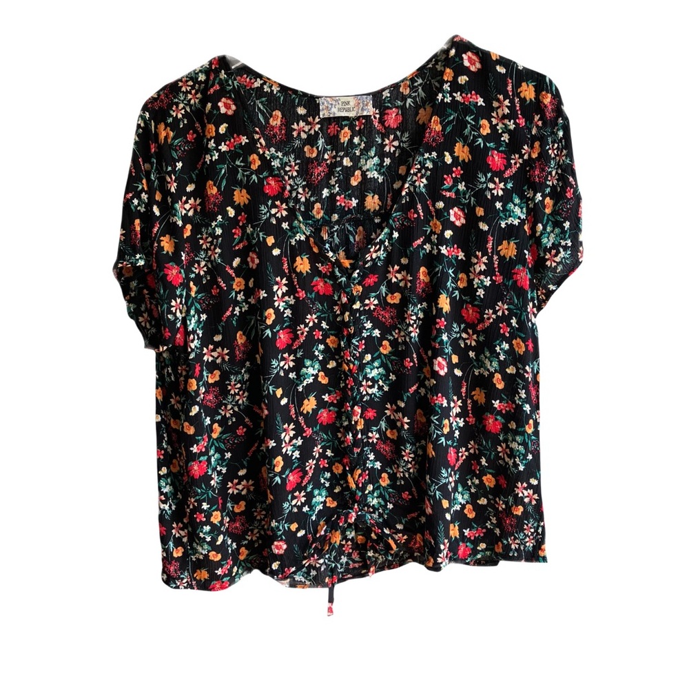 Pink Republic Short Flutter Sleeve Lace-Up Front Top Size XXL Summer Blouse